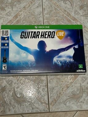 Guitar Hero Live XBox One Bundle New Open Box